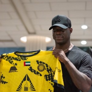 开云-伊蒂法克主席：我们在德转网站上搜索自由球员，并联系了巴洛特利