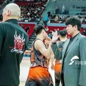开云APP-时隔五年进八强，山东男篮这个夏天究竟该如何“变”？