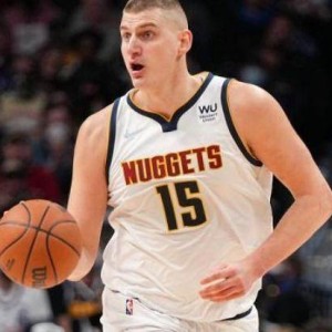 kaiyun-季后赛正负值排名联盟最低 约基奇被勇士彻底冰封